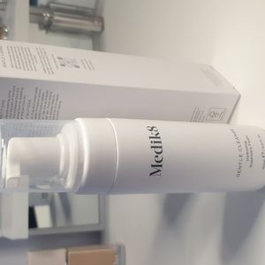 MEDIK8 Gentle Cleanser